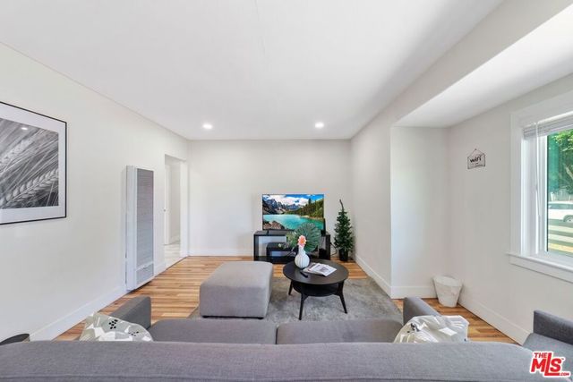 12219 S Central Avenue, Los Angeles, CA 90059