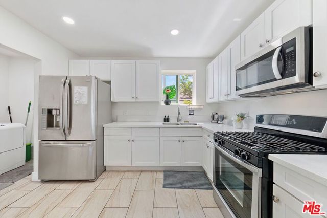 12219 S Central Avenue, Los Angeles, CA 90059