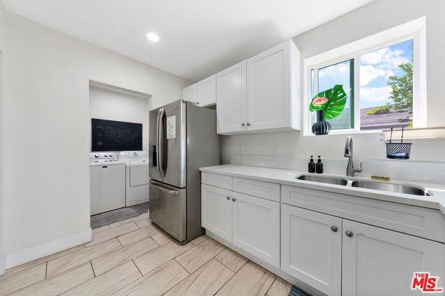 12219 S Central Avenue, Los Angeles, CA 90059