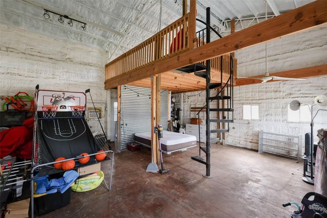 2731 LOGUE ROAD, Myakka City, FL 34251