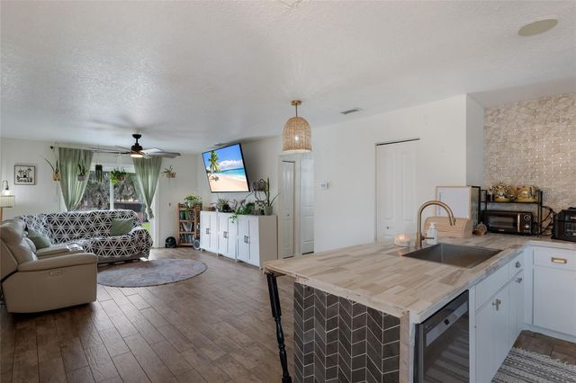 2731 LOGUE ROAD, Myakka City, FL 34251