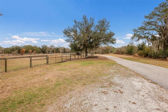 2731 LOGUE ROAD, Myakka City, FL 34251