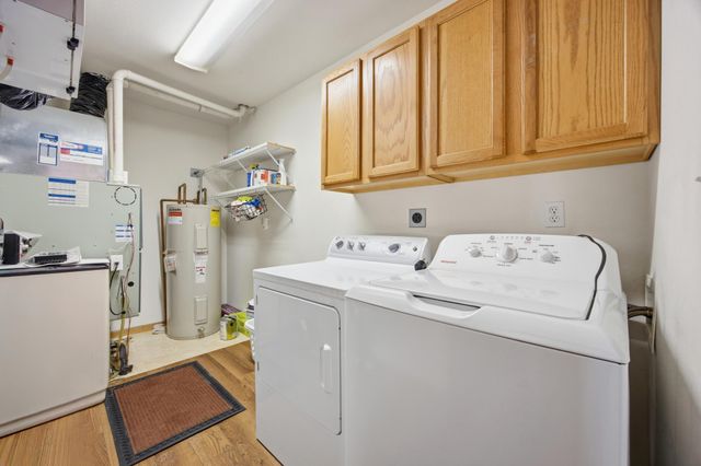 1327 32nd Street Circle S, Moorhead, MN 56560