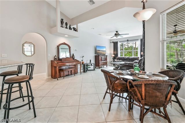 6545 Chestnut CIR, Naples, FL 34109