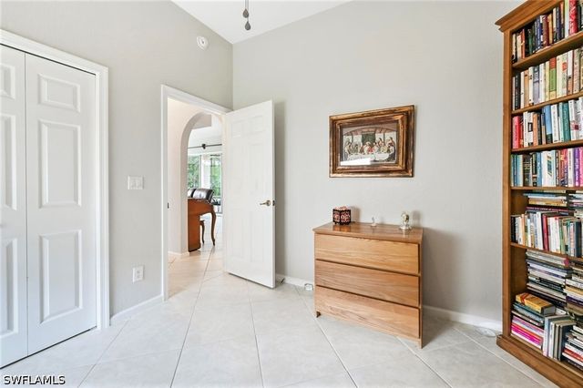 6545 Chestnut CIR, Naples, FL 34109