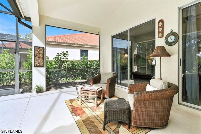 6545 Chestnut CIR, Naples, FL 34109