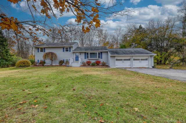 4 Irene Court, Fishkill, NY 12524