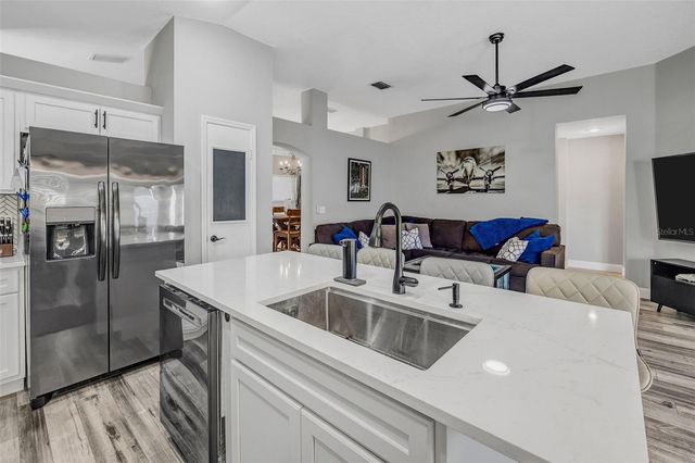 2558 BRIMHOLLOW DRIVE, Valrico, FL 33596