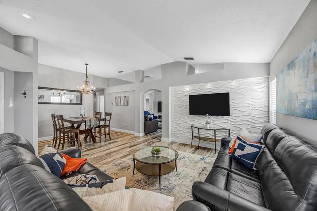 2558 BRIMHOLLOW DRIVE, Valrico, FL 33596