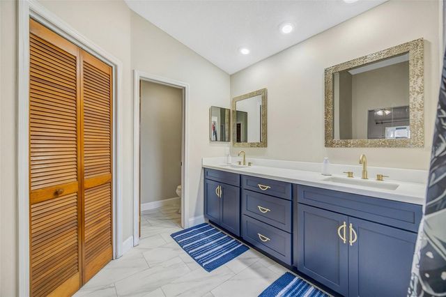 2558 BRIMHOLLOW DRIVE, Valrico, FL 33596