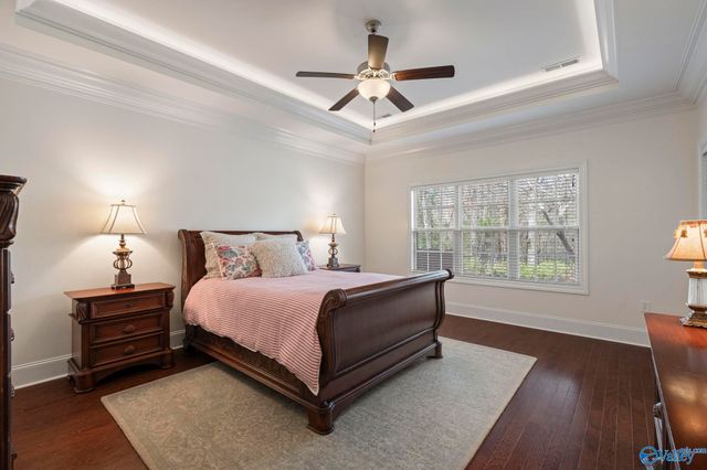 4735 Autumn Dusk Drive SE, Owens Cross Roads, AL 35763