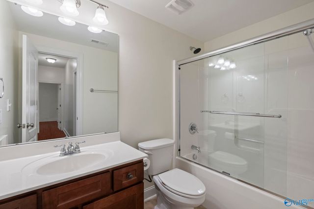 4735 Autumn Dusk Drive SE, Owens Cross Roads, AL 35763