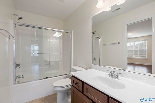 4735 Autumn Dusk Drive SE, Owens Cross Roads, AL 35763