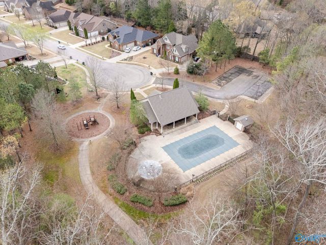 4735 Autumn Dusk Drive SE, Owens Cross Roads, AL 35763