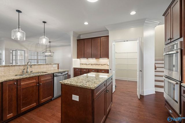 4735 Autumn Dusk Drive SE, Owens Cross Roads, AL 35763