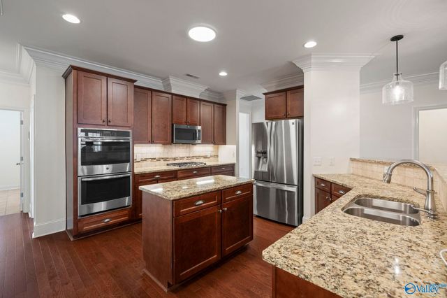 4735 Autumn Dusk Drive SE, Owens Cross Roads, AL 35763