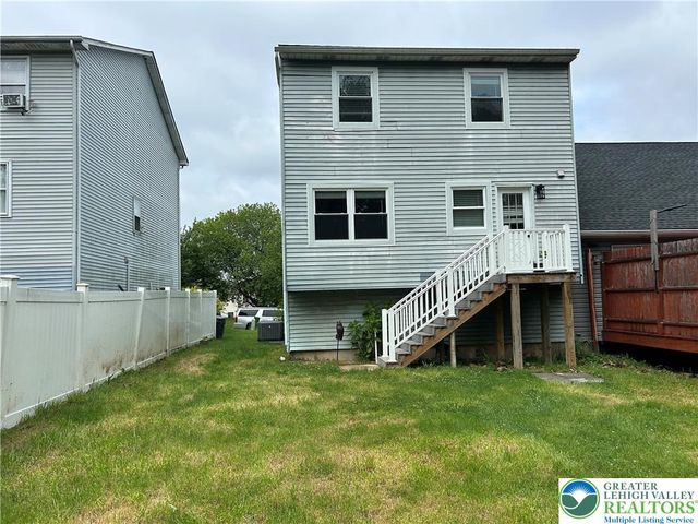 226 Vista Drive, Easton, PA 18042