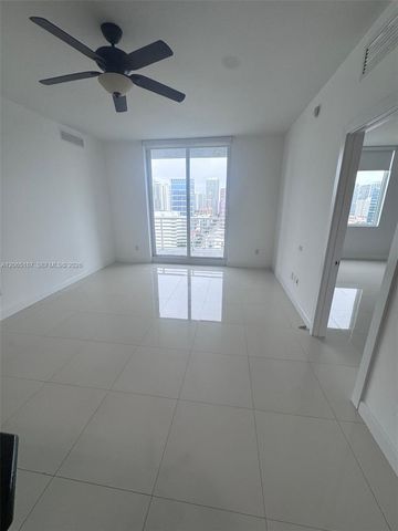 315 NE 3rd Avenue 1905, Fort Lauderdale, FL 33301
