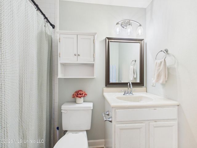 1704 S 1st Street, Ocean Springs, MS 39564