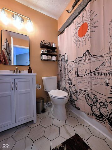 148 Sugarwood Lane, Avon, IN 46123