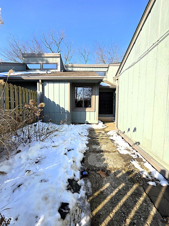 148 Sugarwood Lane, Avon, IN 46123