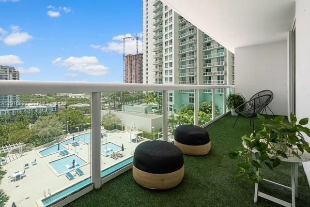 1800 N Bayshore Dr 1604, Miami, FL 33132