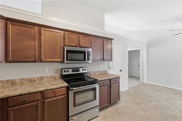 77 Walnut Creek Court, Dallas, GA 30157