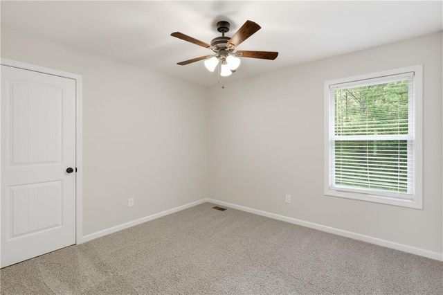 77 Walnut Creek Court, Dallas, GA 30157