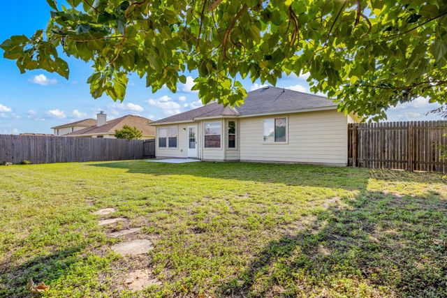 1323 Anna Palm WAY, Round Rock, TX 78665