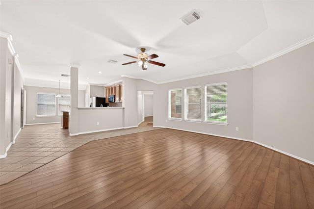 1646 Martin Lake Drive, Richmond, TX 77406