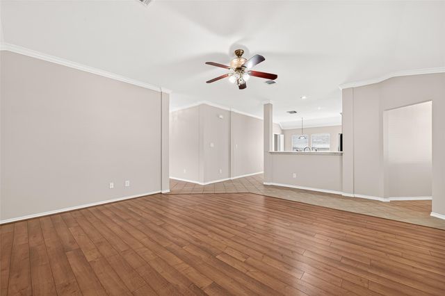 1646 Martin Lake Drive, Richmond, TX 77406