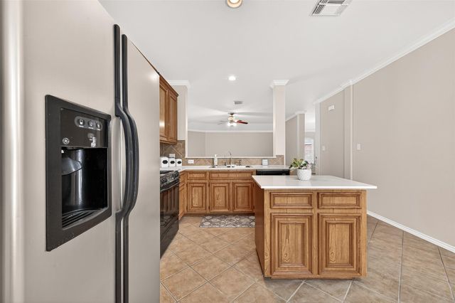 1646 Martin Lake Drive, Richmond, TX 77406