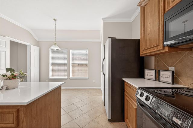 1646 Martin Lake Drive, Richmond, TX 77406