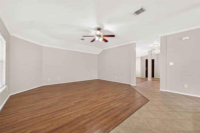 1646 Martin Lake Drive, Richmond, TX 77406