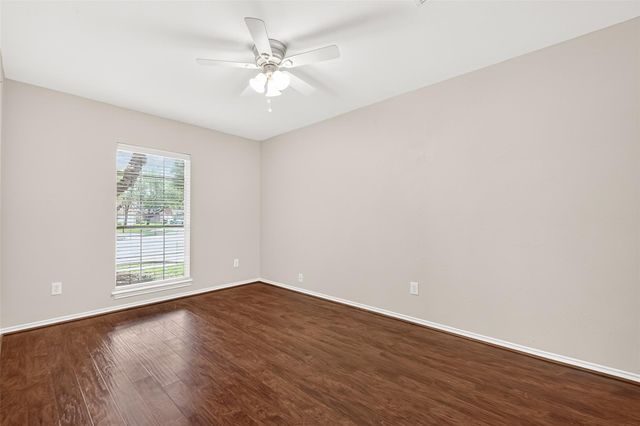 1646 Martin Lake Drive, Richmond, TX 77406