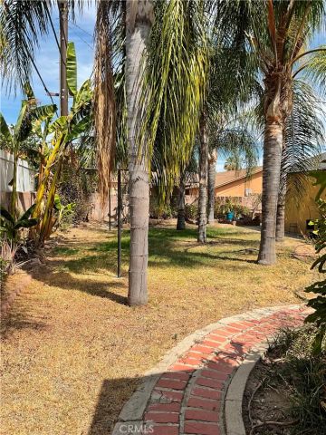 2454 W 7th Street, San Bernardino, CA 92410