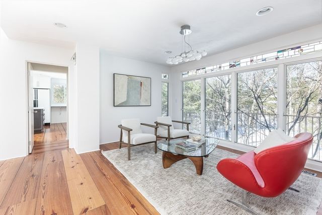 100 Bradford Road, Weston, MA 02493