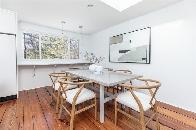 100 Bradford Road, Weston, MA 02493