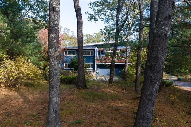 100 Bradford Road, Weston, MA 02493