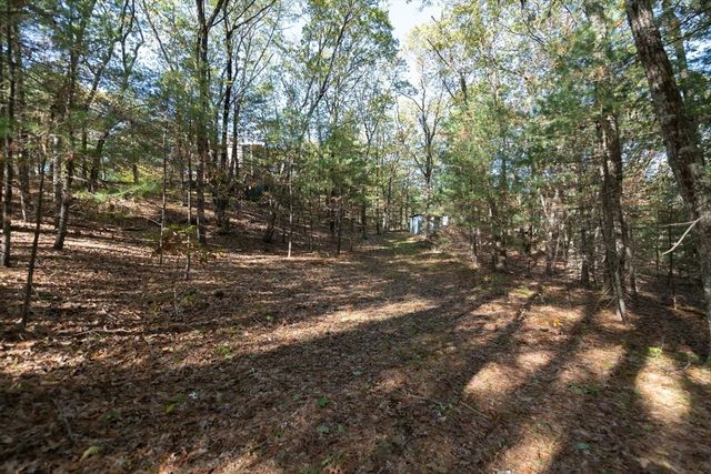 100 Bradford Road, Weston, MA 02493