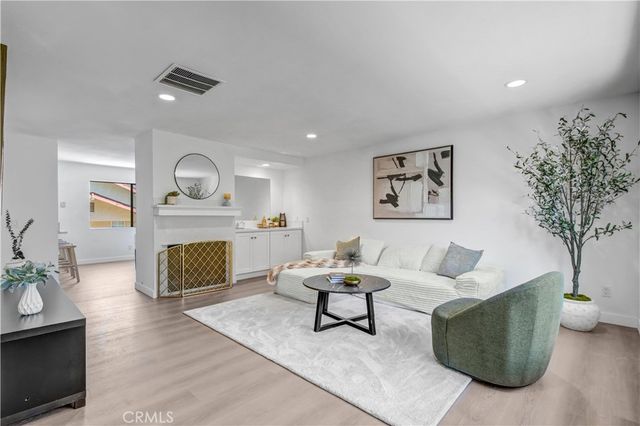226 N Chandler B, Monterey Park, CA 91754