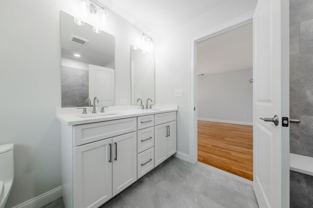 33 Strongwater Drive, Salem, MA 01970
