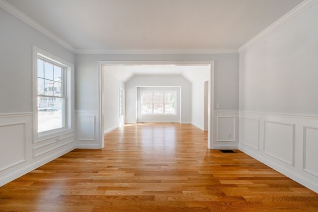 33 Strongwater Drive, Salem, MA 01970