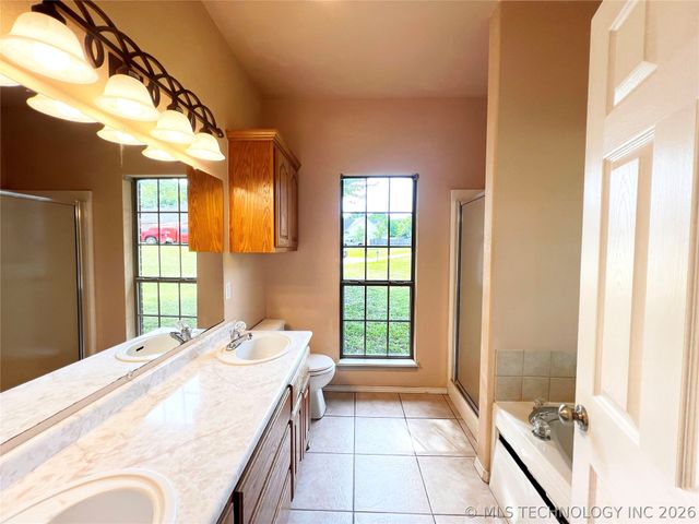 207 E Breanna Street, Kiefer, OK 74041