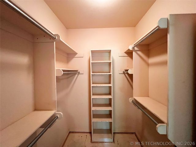 207 E Breanna Street, Kiefer, OK 74041