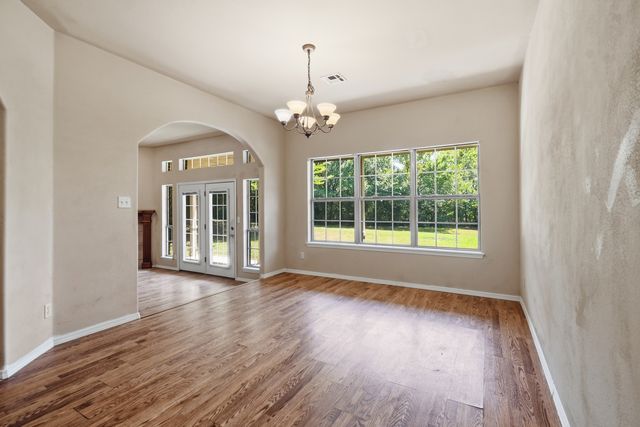 207 E Breanna Street, Kiefer, OK 74041