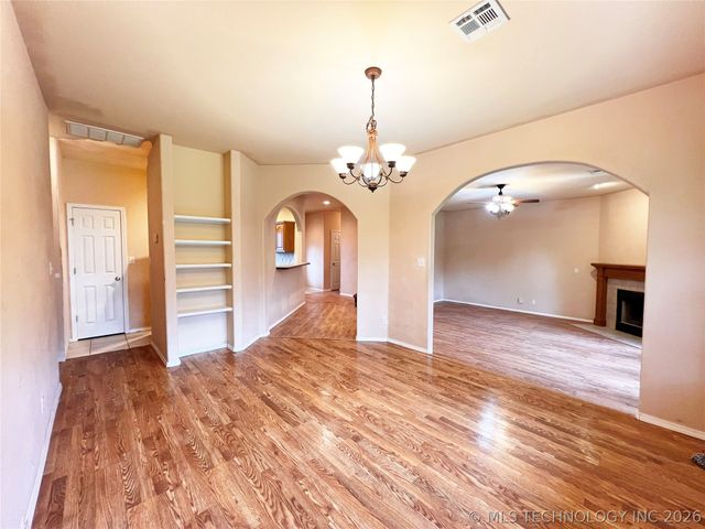 207 E Breanna Street, Kiefer, OK 74041