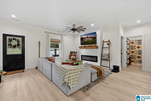 291 KUDZU ROAD, Oneonta, AL 35121