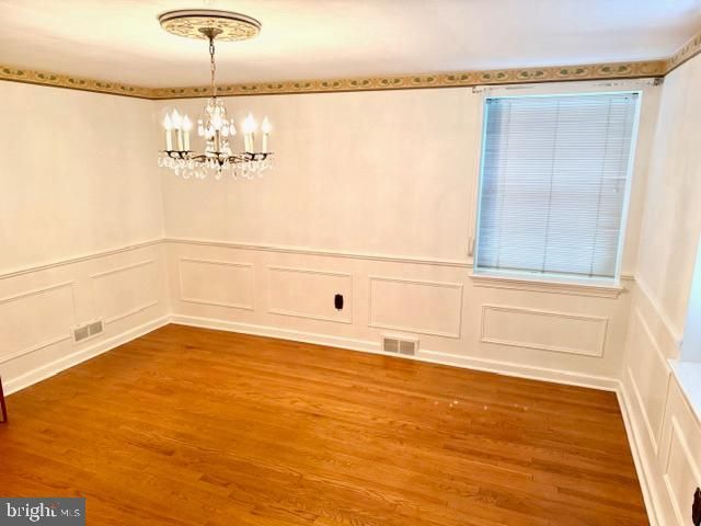 526 BRIGHTON RD, Wilmington, DE 19809