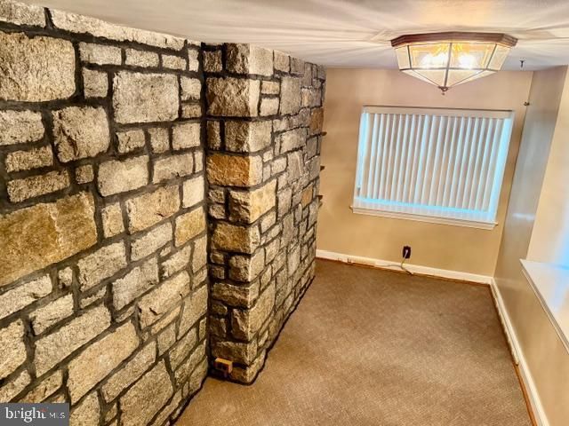 526 BRIGHTON RD, Wilmington, DE 19809